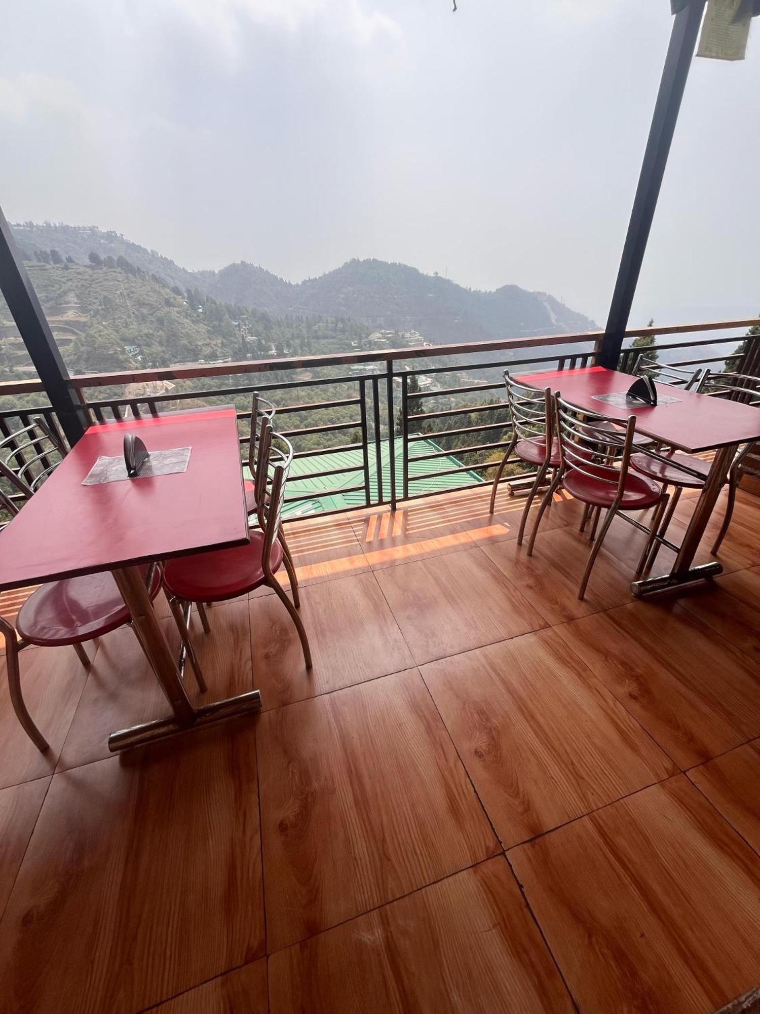 Royal Hill Inn Mussoorie Exterior foto